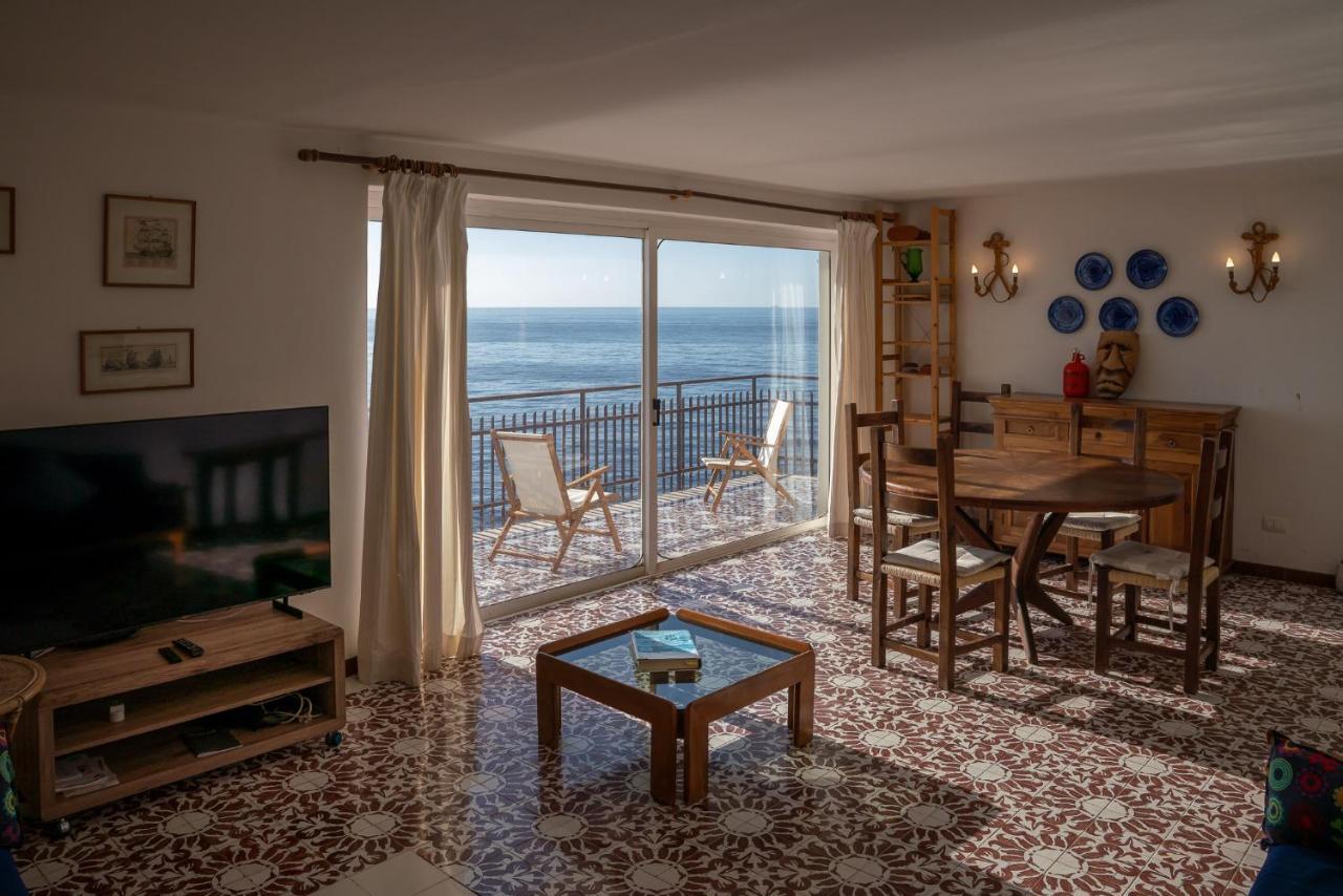 Be Your Home - Appartamento 4 Camere Sul Mare Scesa Al Mare Privata Санта-Маринелла Экстерьер фото