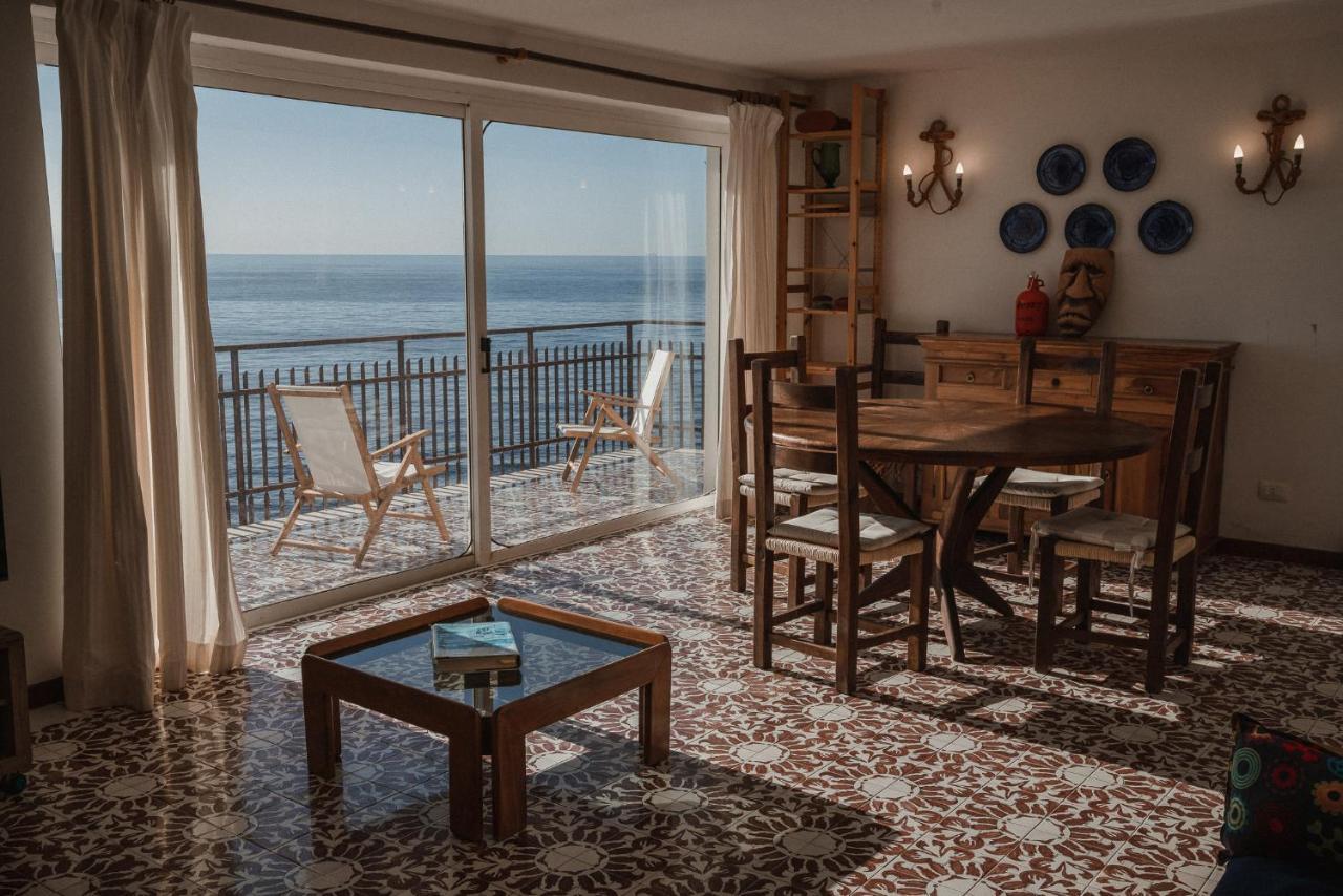 Be Your Home - Appartamento 4 Camere Sul Mare Scesa Al Mare Privata Санта-Маринелла Экстерьер фото