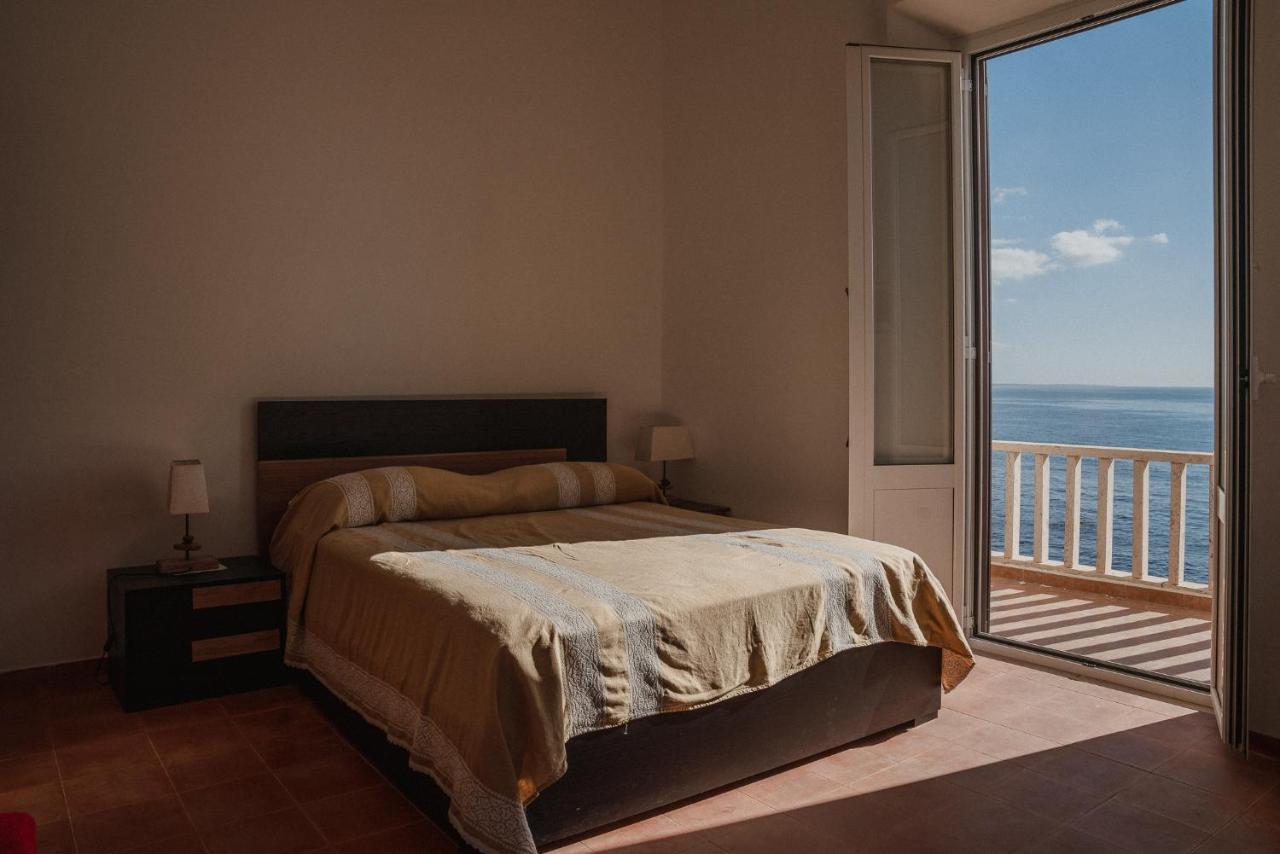 Be Your Home - Appartamento 4 Camere Sul Mare Scesa Al Mare Privata Санта-Маринелла Экстерьер фото